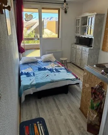 דירה Beautiful Cozy And Quiet - 4 People