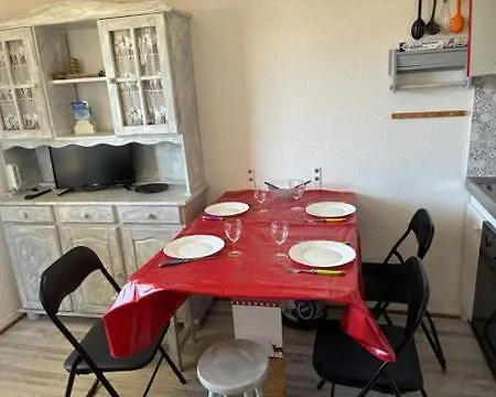 Beautiful Cozy And Quiet - 4 People דירה